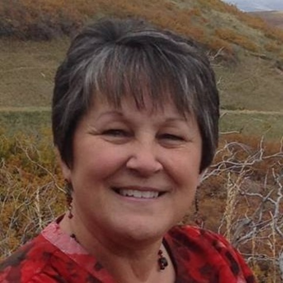 Meet your Posher, Ginni - Picture 1 of 1